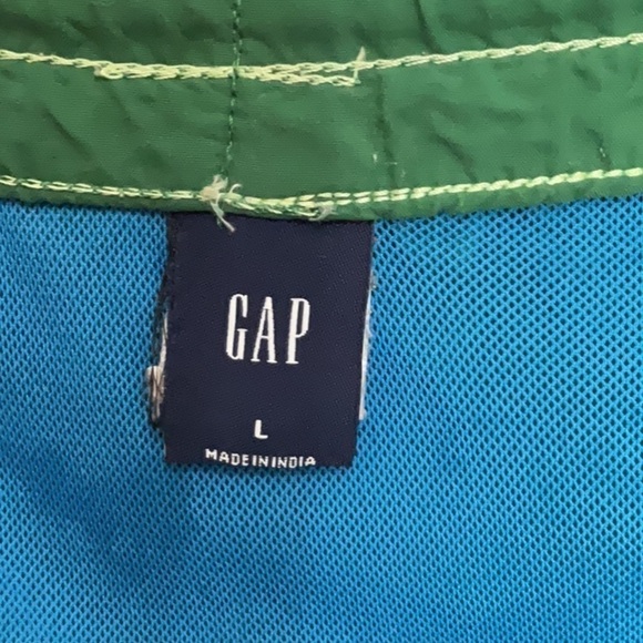 GAP Men’s Swim Trunks. Size Large - Picture 5 of 6